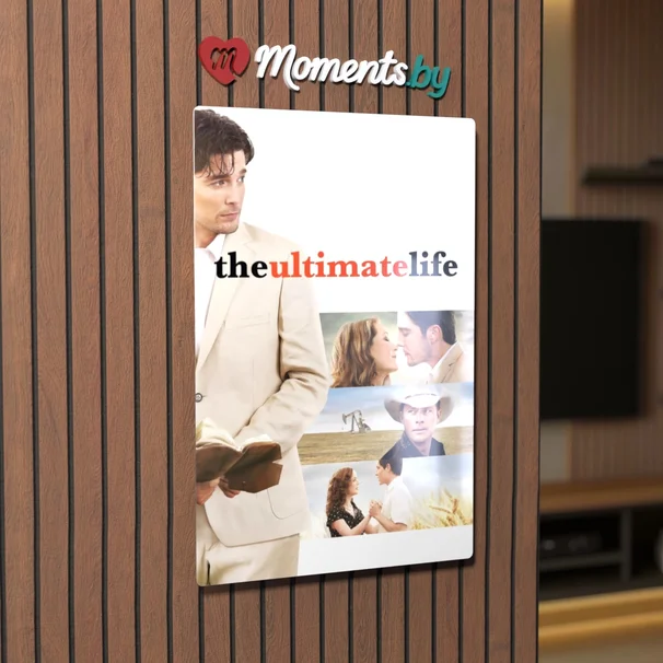 Киноафиша фильма The Ultimate Life с изображением пары на фоне природы в теплых закатных тонах — картина на металле в современном интерьере